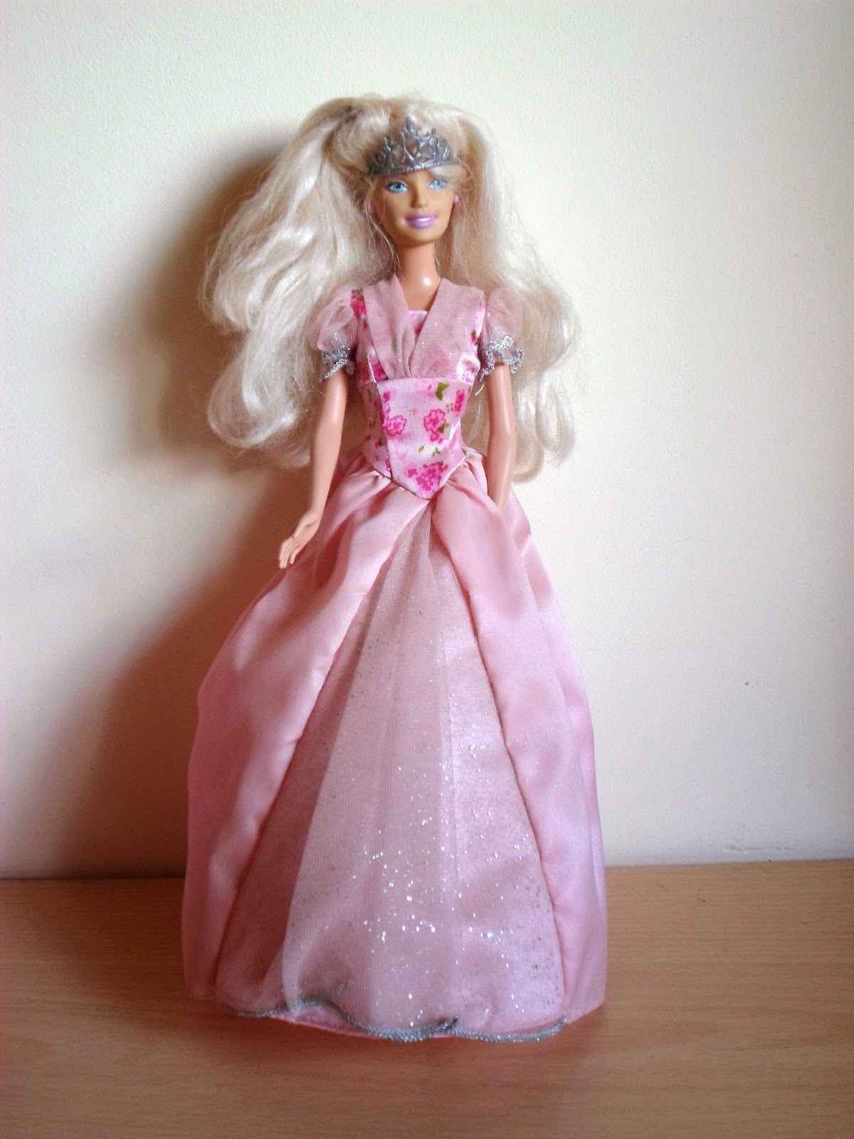El rincón de mis muñecas: Barbie Cenicienta y Tika Elefante Columpio de la  película:Barbie en la princesa de los animales
