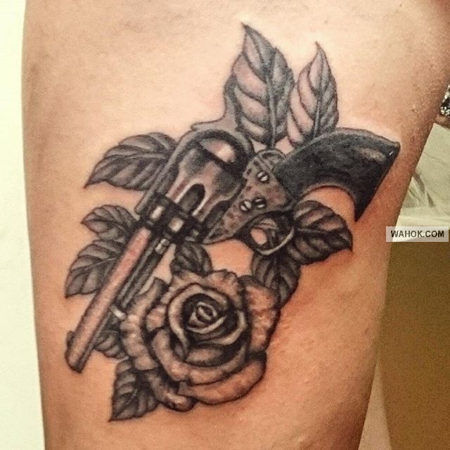 Gambar Tattoo 3D Tembak Terbaru Di Dada, Punggung, Paha, Leher, Betis, Paling Keren