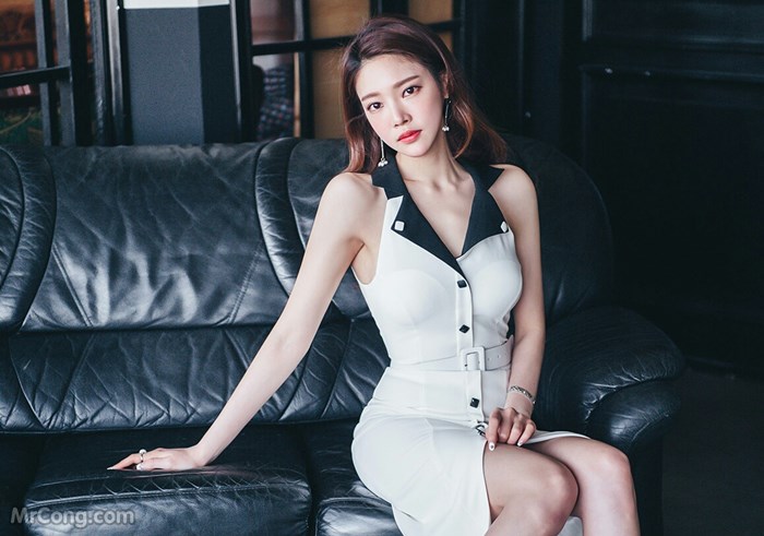 Beautiful Park Jung Yoon in the April 2017 fashion photo album (629 photos) photo 11-3