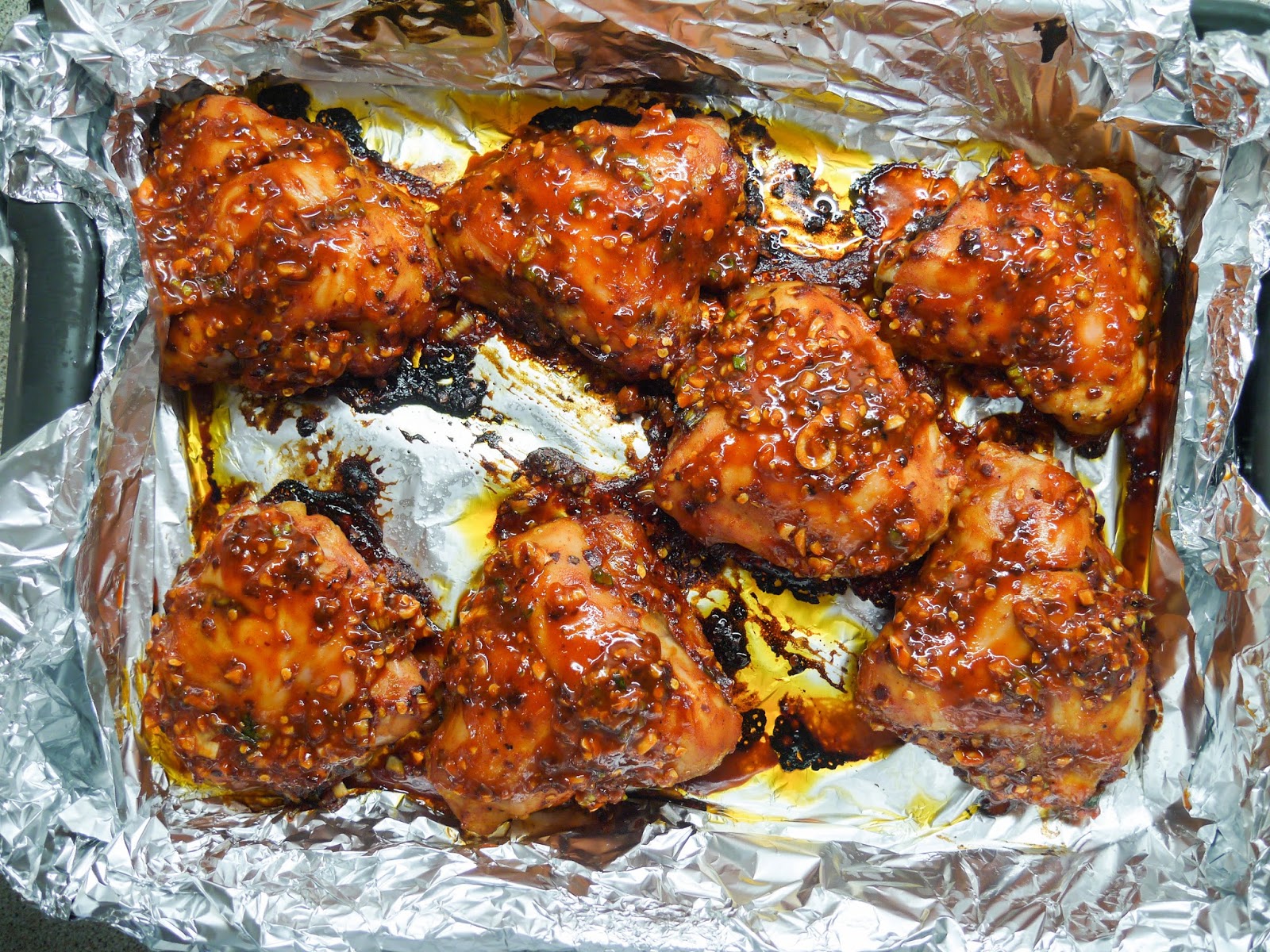 This Muslim Girl Bakes Spicy Korean Roasted Chicken.