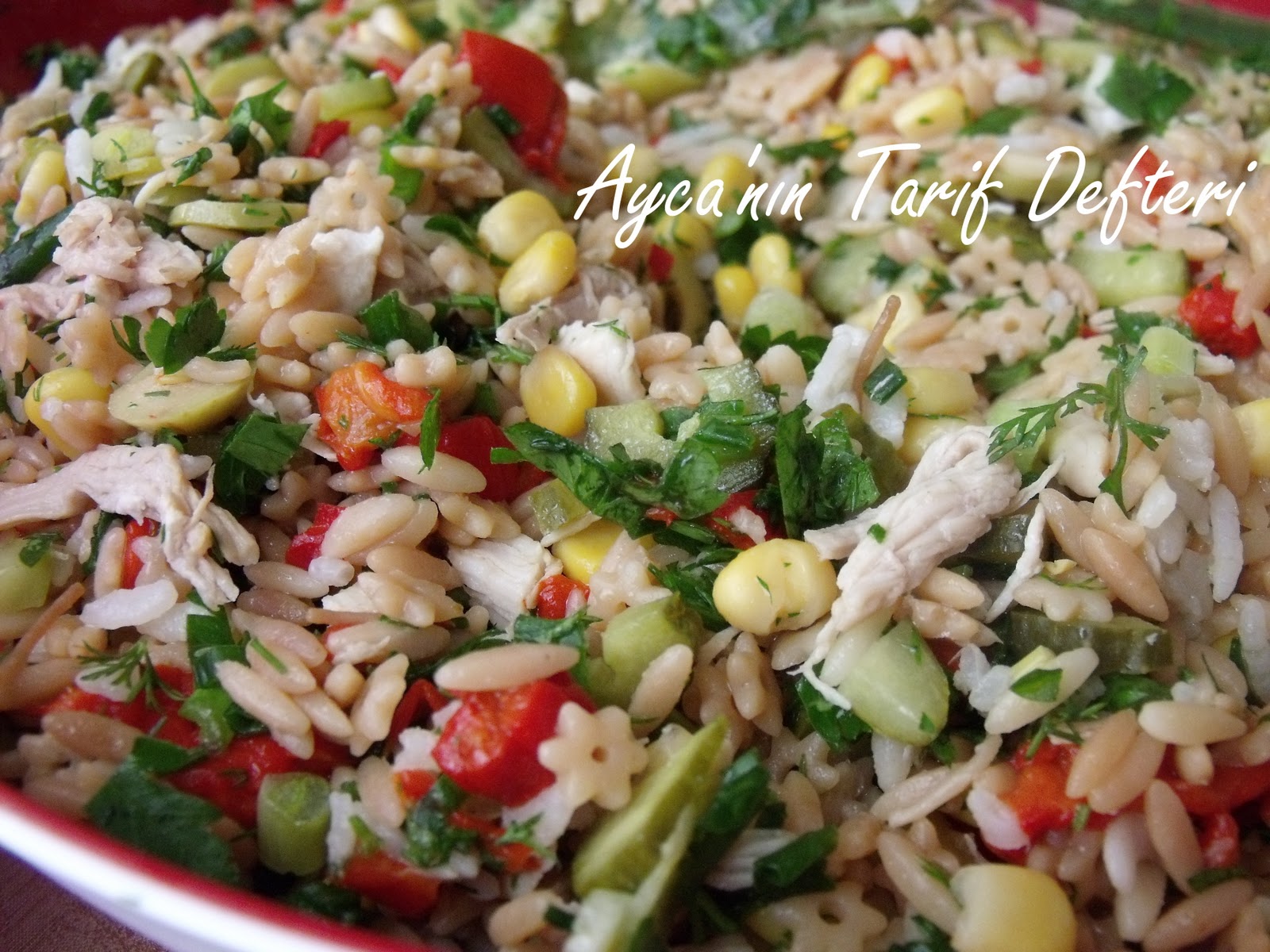 Panpankedi...: Yıldız Şehriyeli Tavuklu Salata