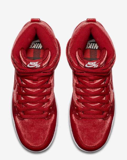 THE SNEAKER ADDICT: Nike SB Dunk High 'Red Velvet' Available
