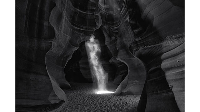 Phantom : Peter lik foto termahal di dunia