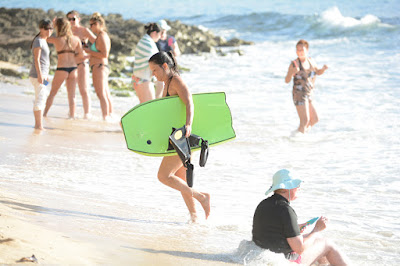 Haleiwa Surfing