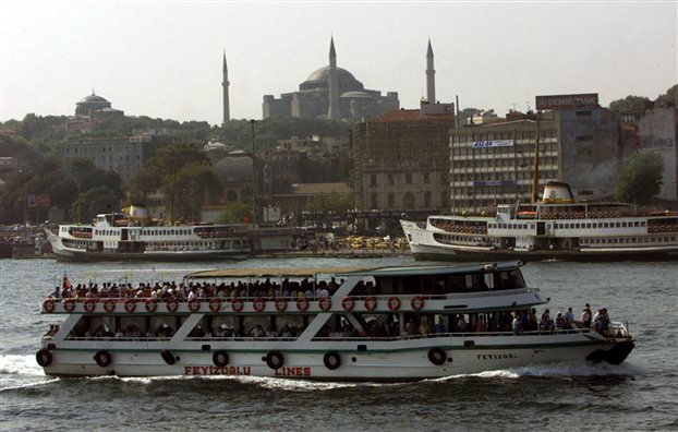 Ταξιδιωτική οδηγία από 14 χώρες για την Τουρκία