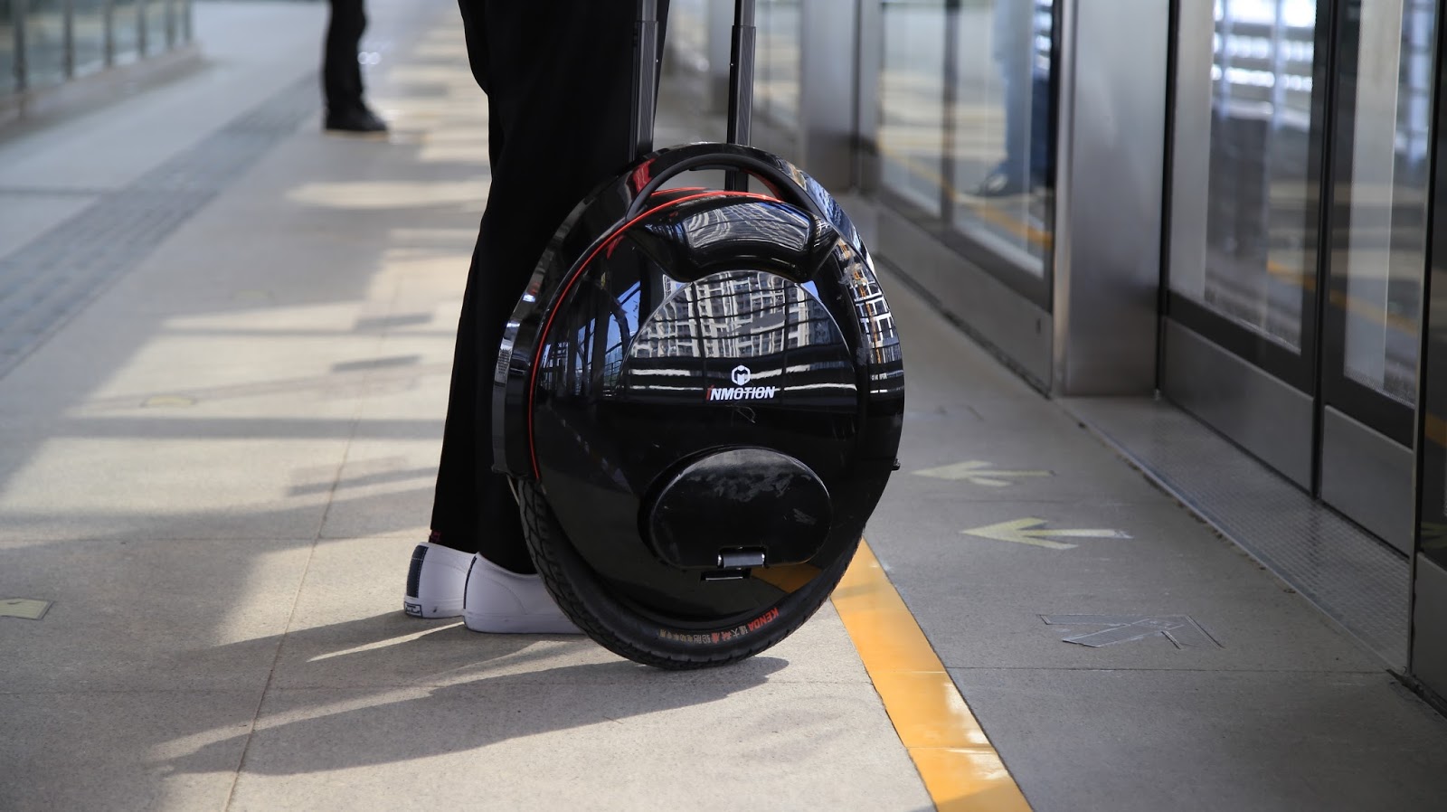 How to Ride an Electric Unicycle Scooter