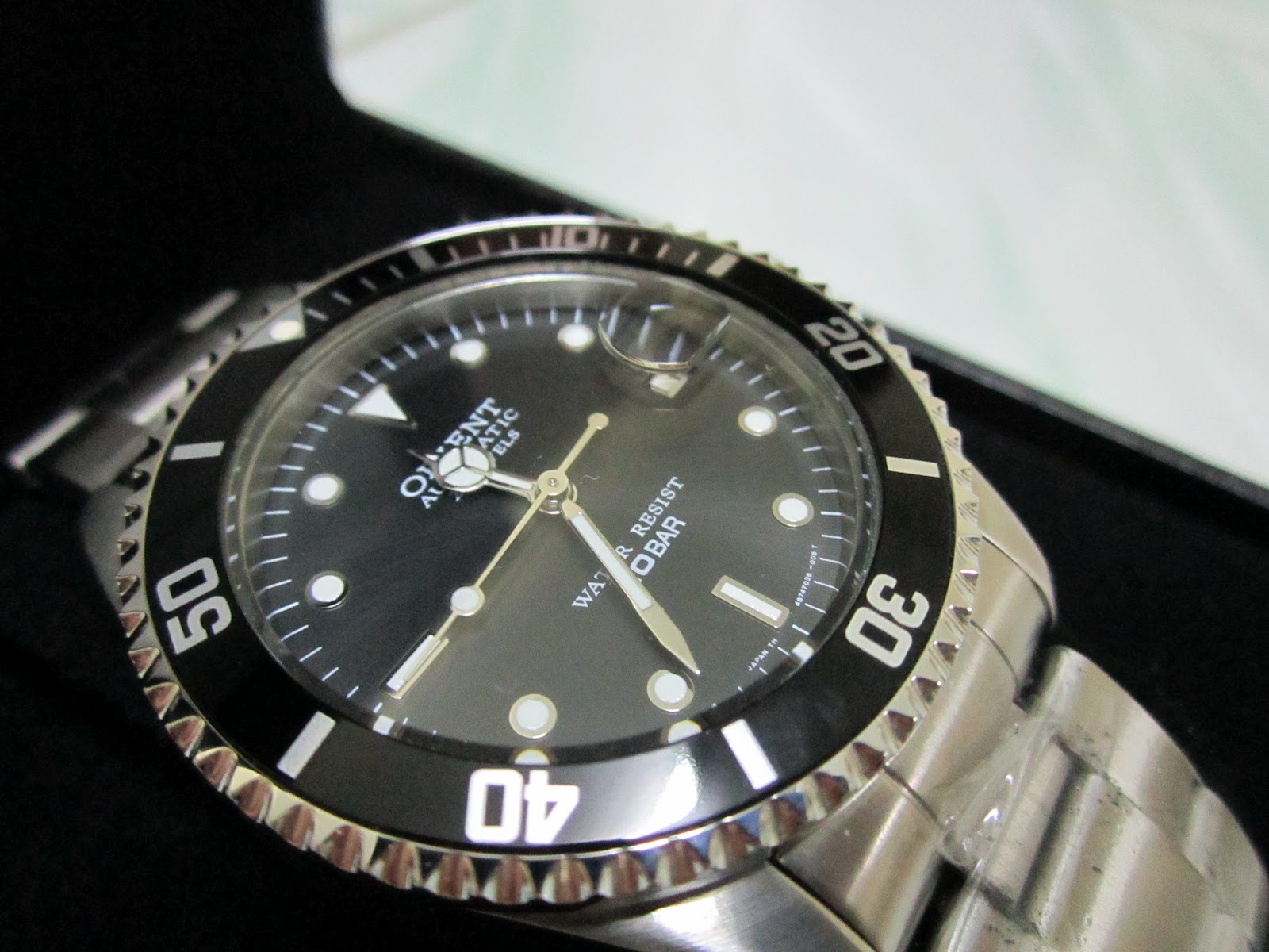 IRAMA MASA: ORIENT SUBMARINER BLACK DAIL