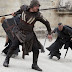 Novas imagens do filme Assassin's Creed com Michael Fassbender
