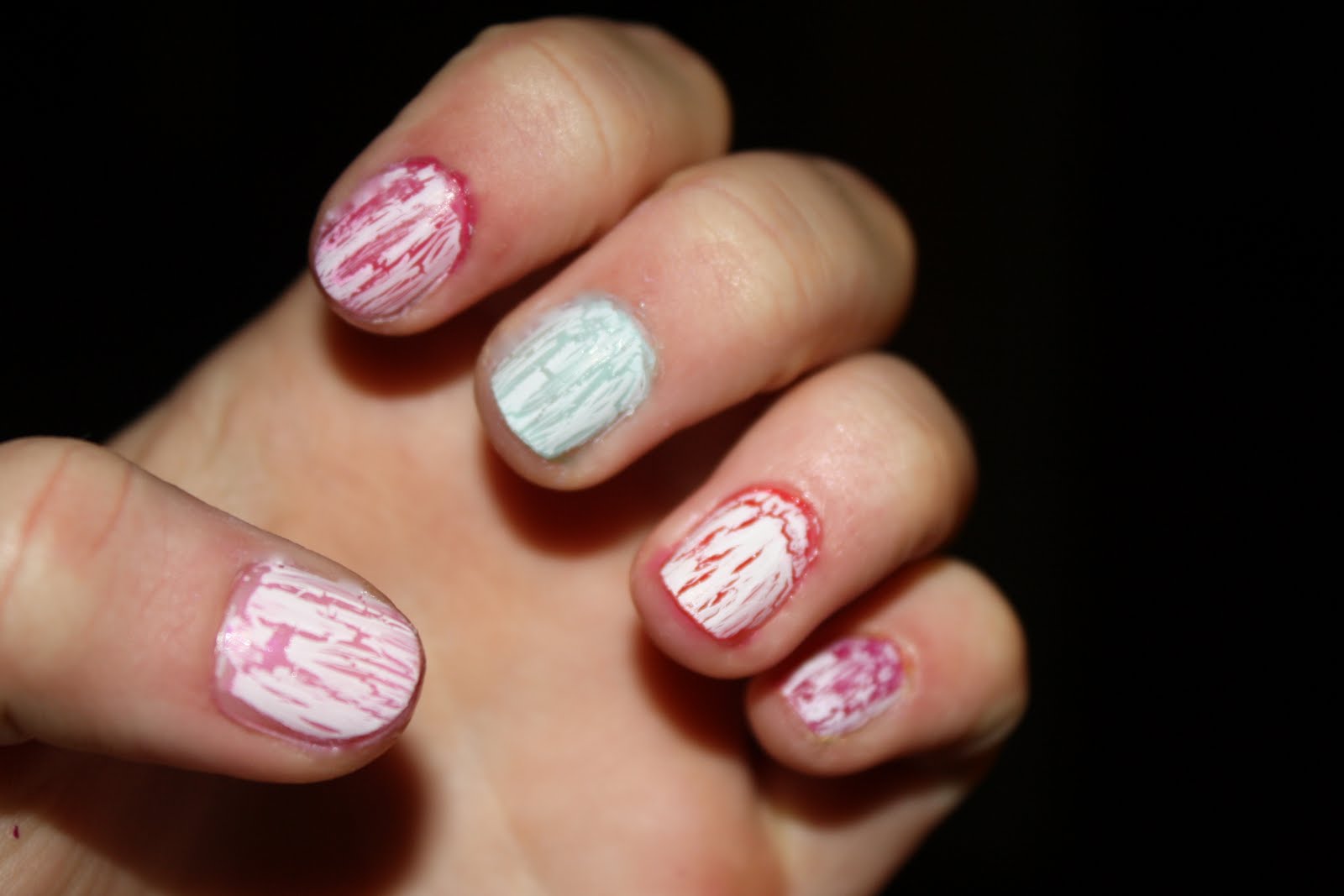 justlovenails Crack nails