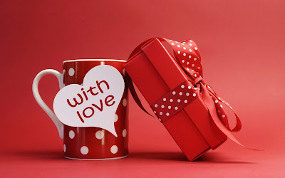 i-love-you-with-gift-with-red-color-hd-wallpaper