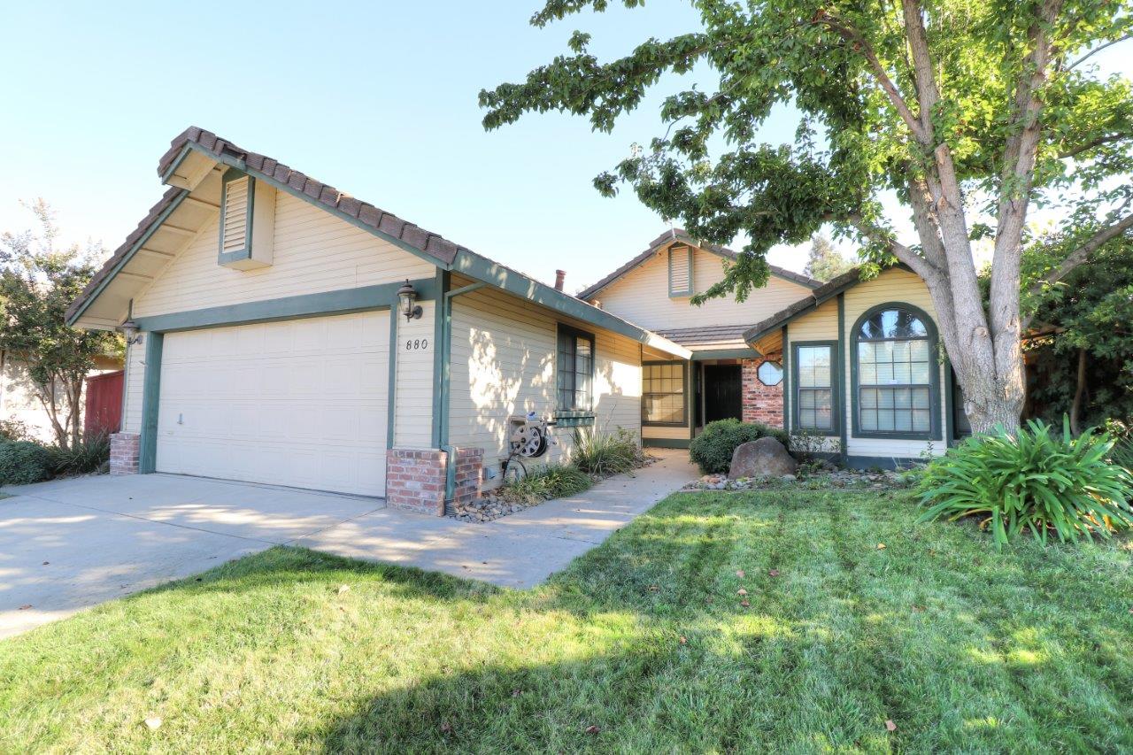 Sacramento Real Estate Blog, by Erin Stumpf New Listing 880 Lake