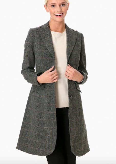 A Touch of Southern Grace : Holiday Coat Guide