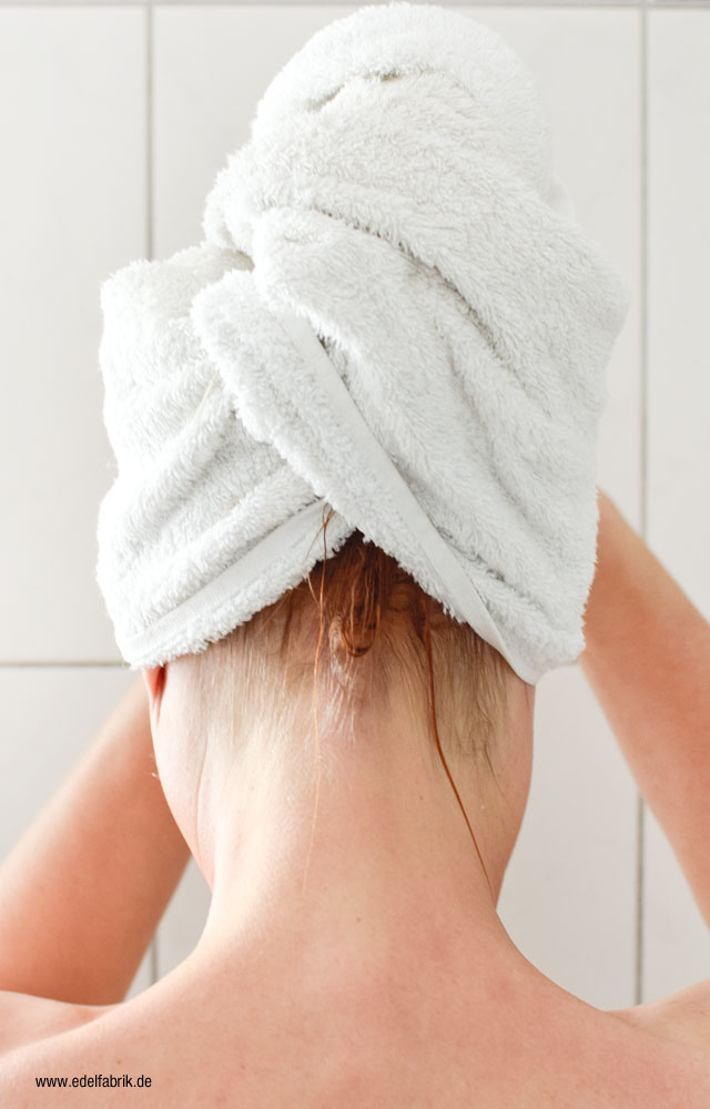 Tipps gegen das Verkutzeln der Haare nach dem Waschen Tipps für das Entwirren feiner Haare
