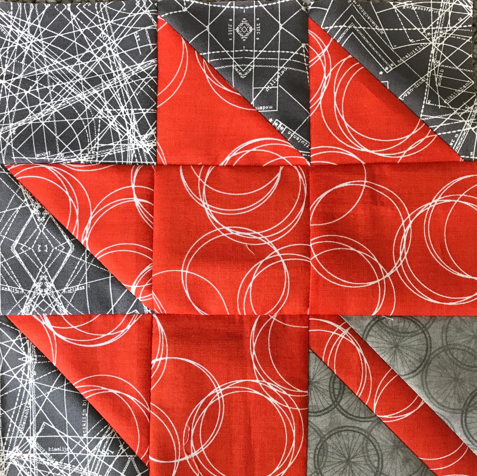 dream quilt create Maple Leaf quilt block