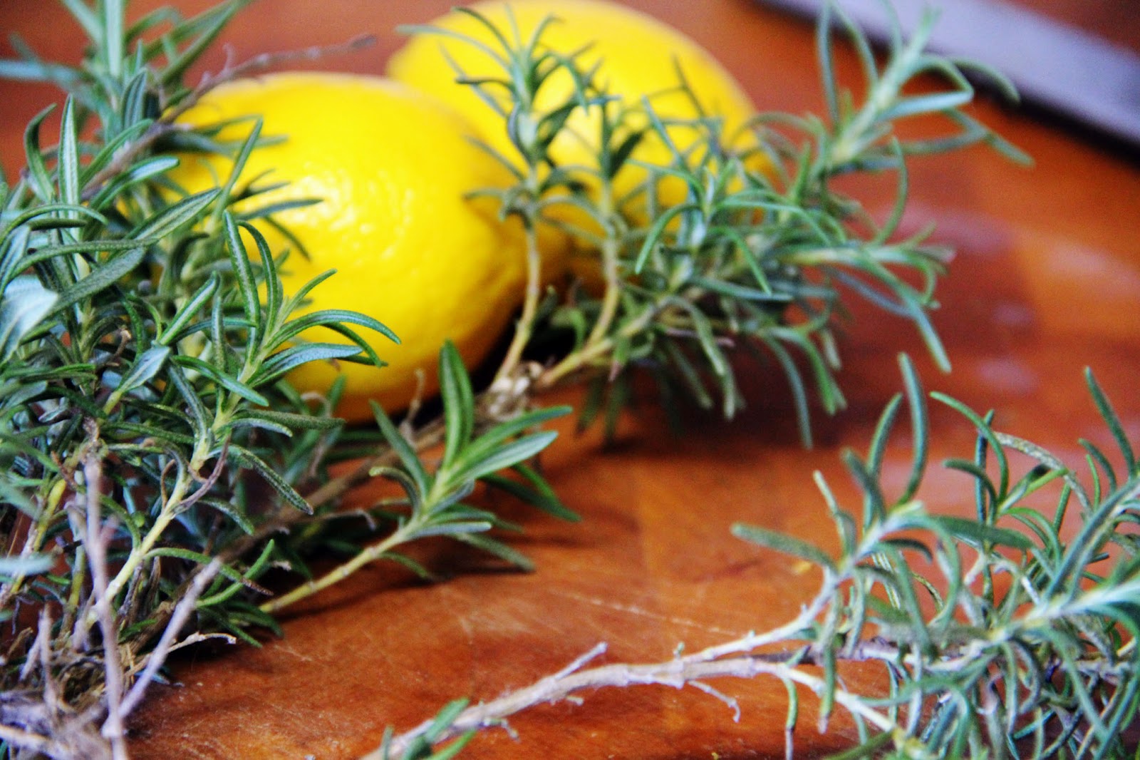 Backroads and Barstools {lemony, rosemaryish, vanillay} scents of spring