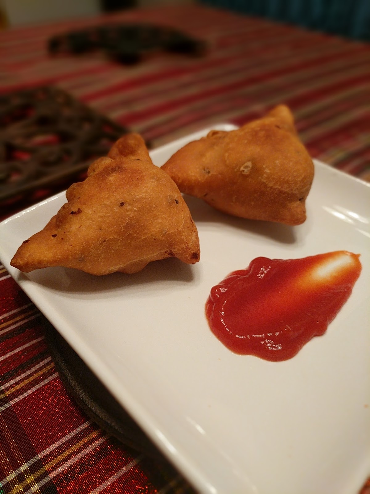 Life Without Alu? Samosa (Spicy Potato stuffed Pastries)