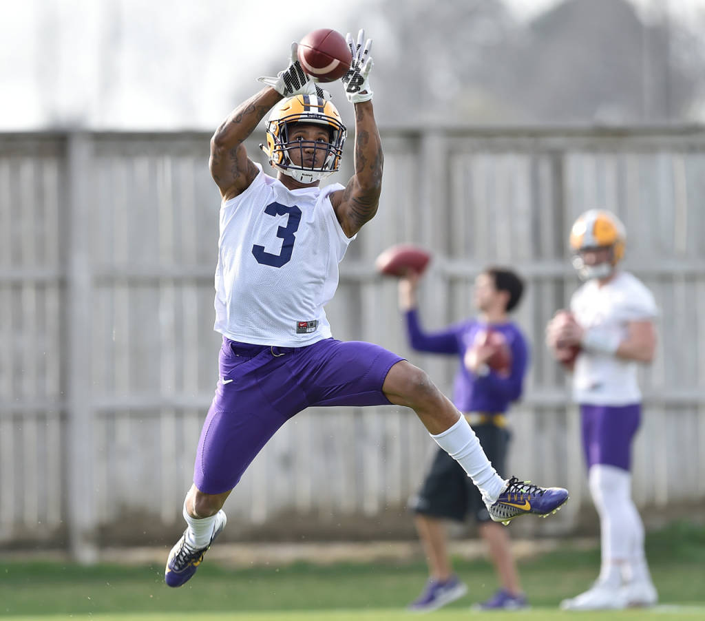 Shirts With Random Triangles Former LSU WR Tyron Johnson Taking His