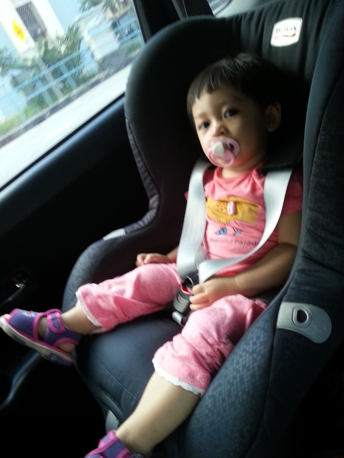 Lembaran Sebuah Kehidupan Baby Car Seat
