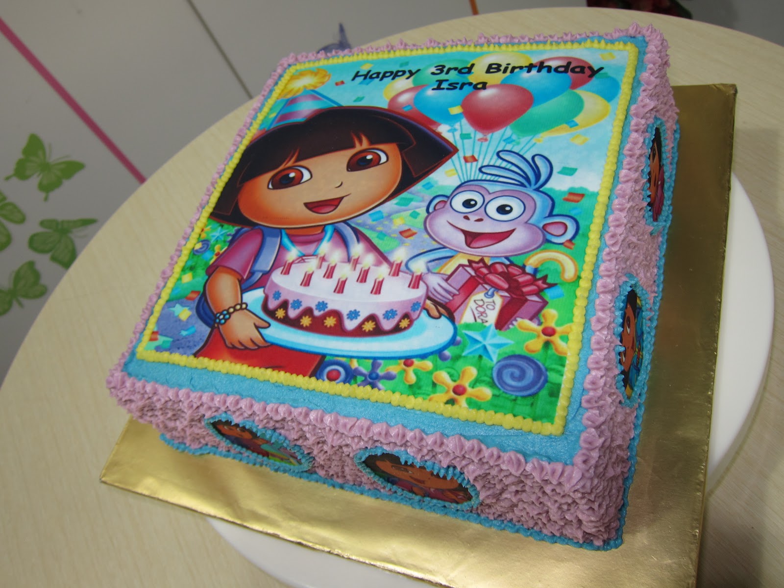 The Cookie Cat bakes from home! Dora Birthday Cakes