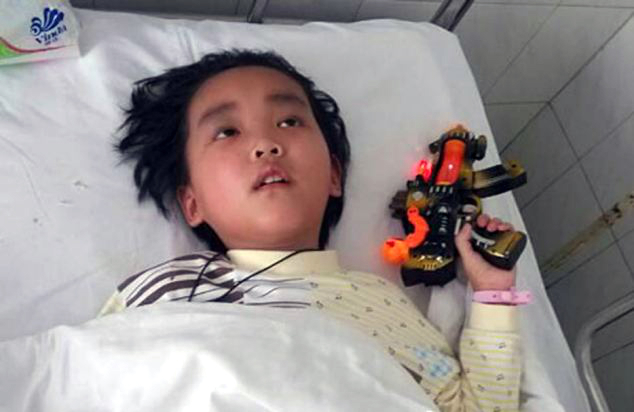 HEART-BREAKING: 7-Year Old Boy Sacrificed Life To Donate Kidney To His Dying Mother! HEART-BREAKING: 7-Year Old Boy Sacrificed Life To Donate Kidney To His Dying Mother!