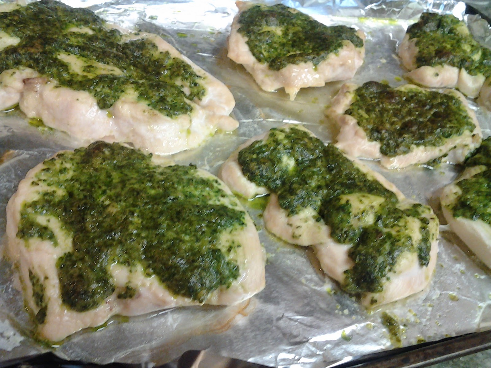 RECIPE Baked chicken with Spinach Basil Pesto cherish