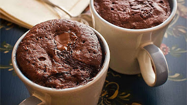 7 recetas de mug cake o bizcochos en taza (en español)