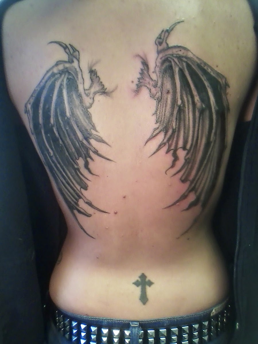 Angelina Jolie Tattoos Bat Tattoo Desing Photo