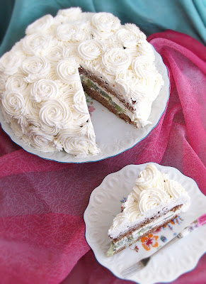 Tort cu frisca si kiwi