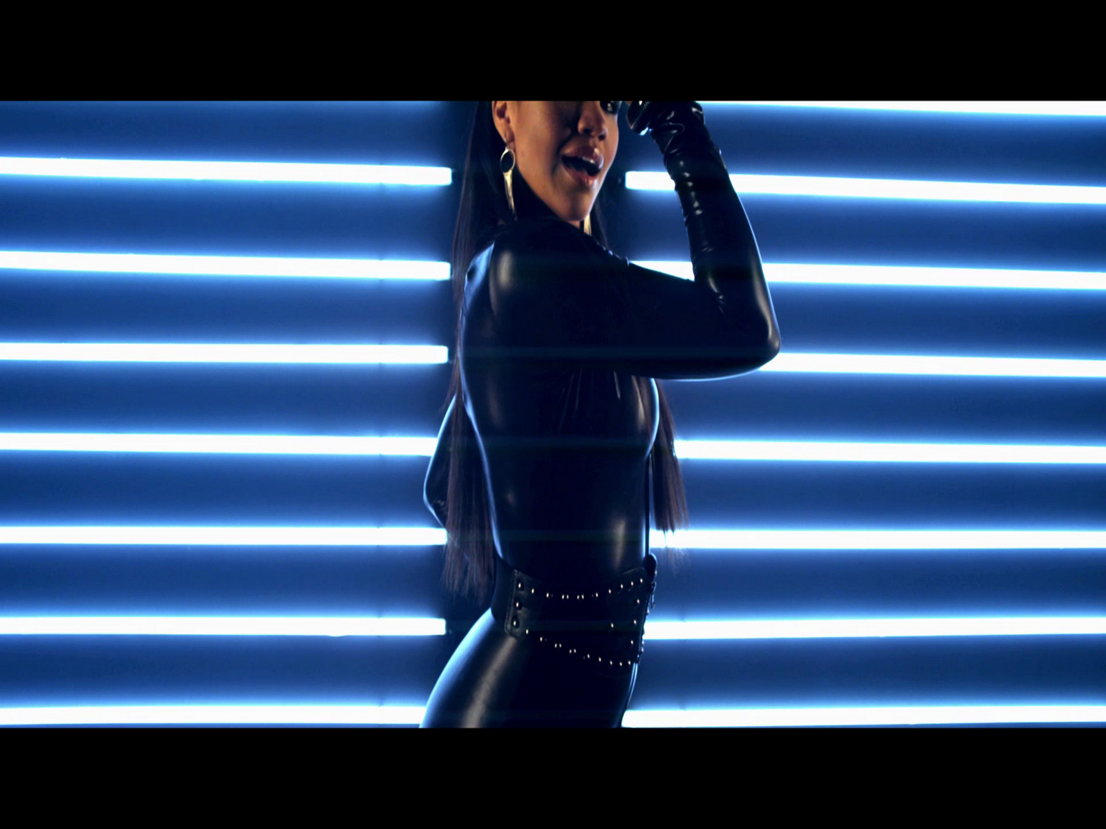 MUSIC MAZA: Pitbull-ft-t pain hey baby *HD* 1080p video song
