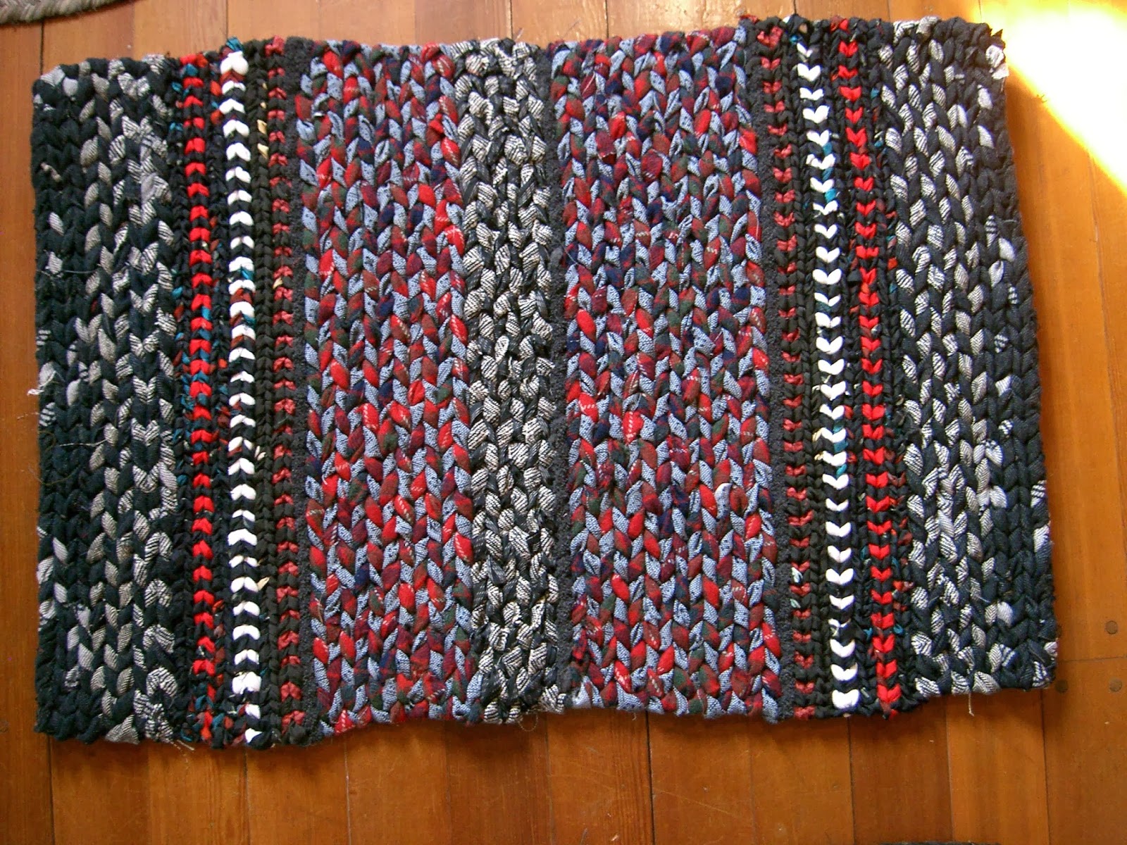 Rags to Rugs Recycling Clothes into Carpets Twined Rugs From