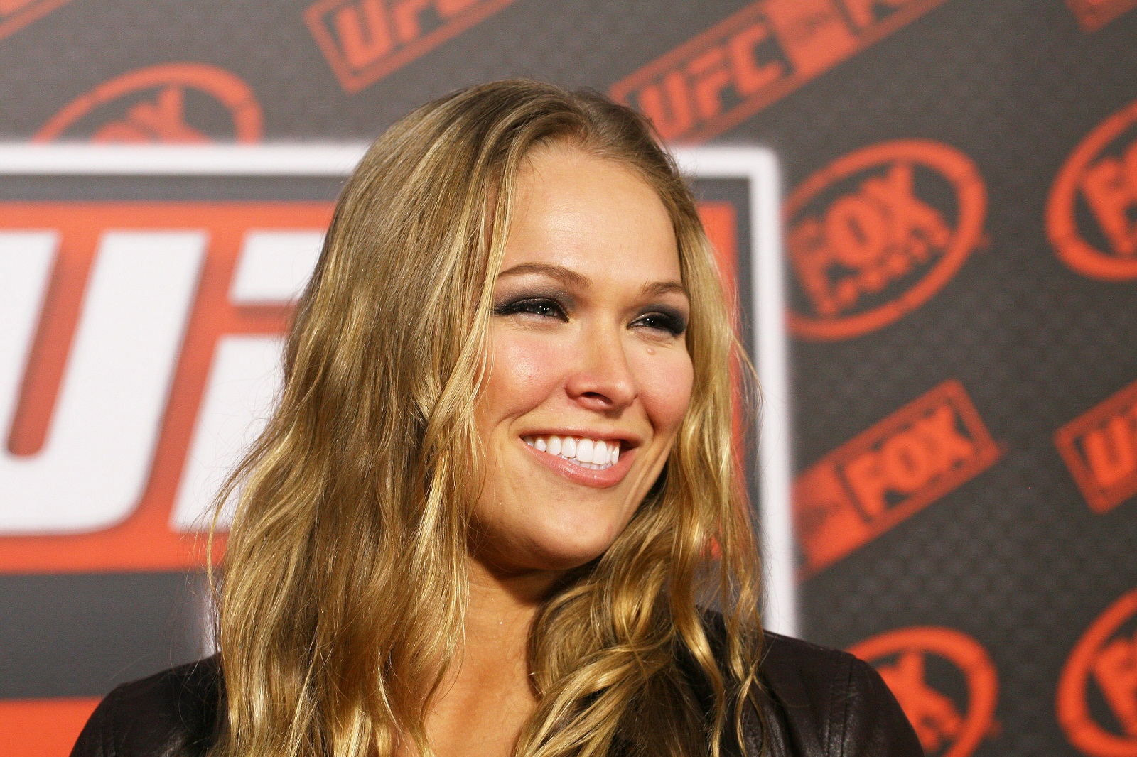 The Mirror: Ronda Rousey Image Gallery
