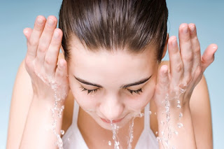 Skin Cleansing daily skin care in Hot Humid Summer