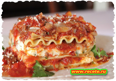 Beef and Olive Lasagna Beef and Olive Lasagna