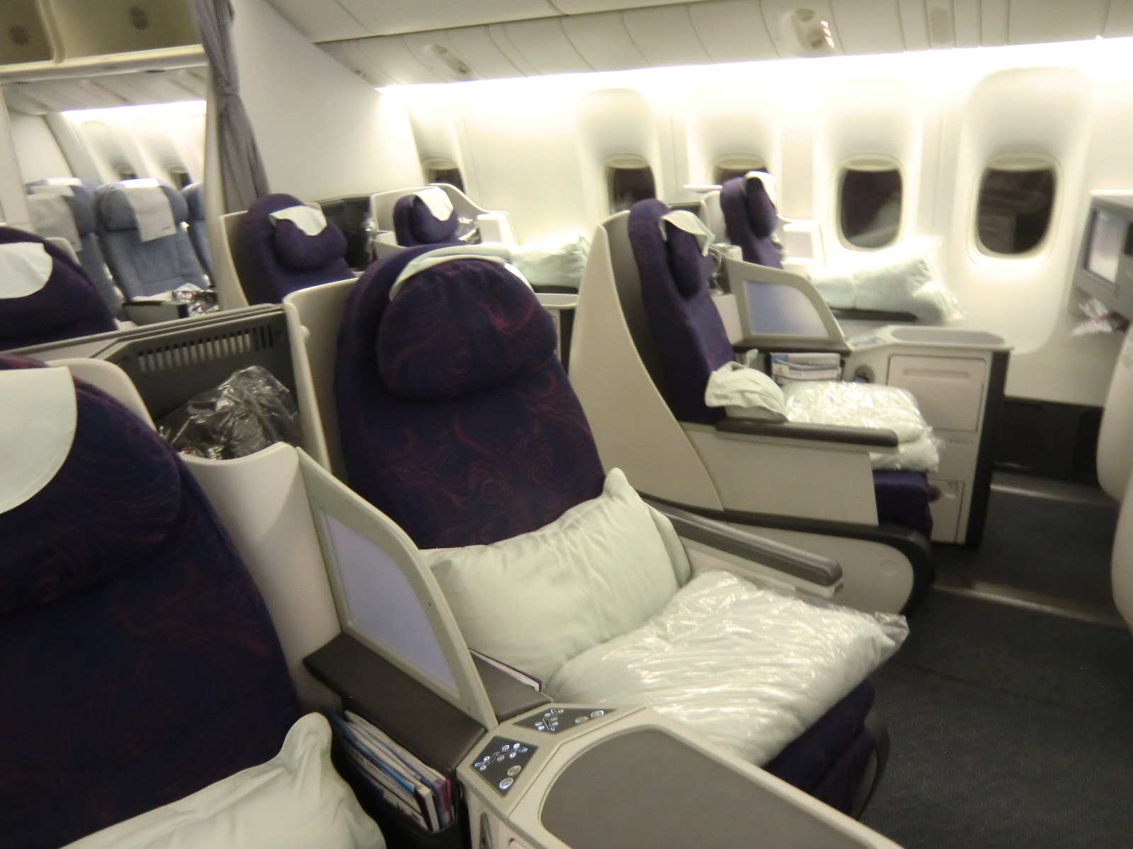 Air China Business Class 777 Jfk To Beijing Business Walls