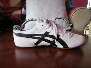 tiger white sneakers