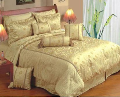 Satin-Bed-Sheets