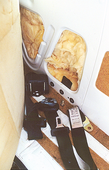 Huérfano gas bisonte Instalación cinturones de seguridad traseros de tres puntos en VW T3