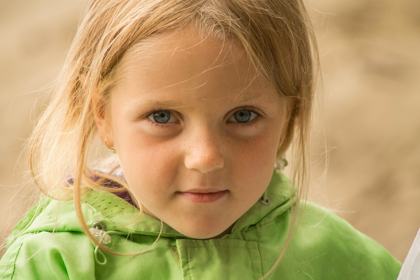 Кира девушка. Редкие женщины. Я увлекаюсь. Расскажи как девочку зовут. Расскажи как девочку зовут.