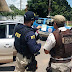 PRF e PM prendem homem por uso de documento falso em Barreiras
