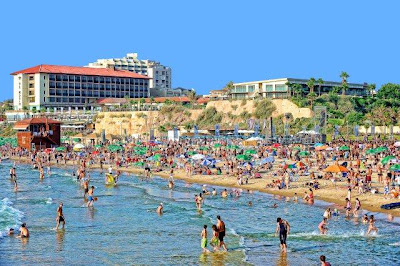 La spiaggia di Herzliya spiaggia