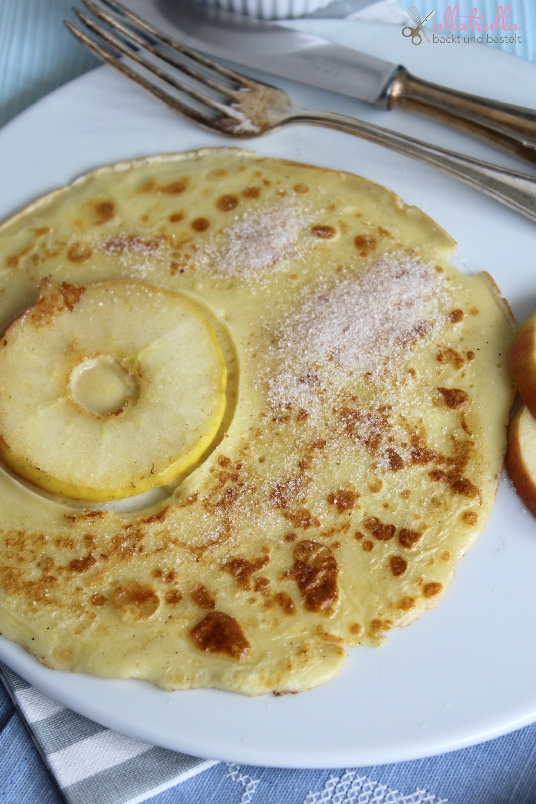 ullatrulla backt und bastelt: Pfannkuchen mit Äpfeln - am liebsten mit ...