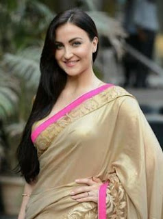 Elli Avram Family Husband Son Daughter Father Mother Marriage Photos Biography Profile.