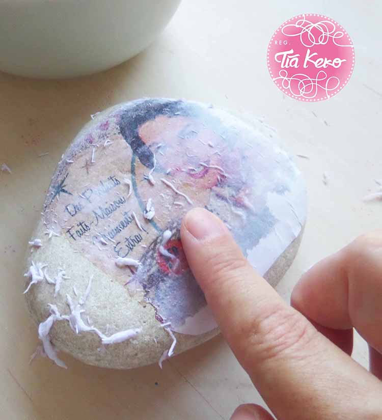 Tía Keko y diy decorando piedras