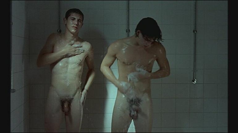 Johan Libéreau & Pierre Perrier - Naked in "Douches Froides" ...