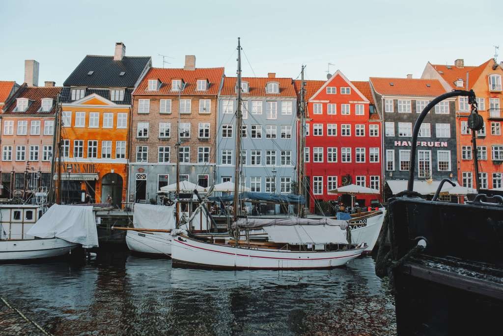24 giờ trải nghiệm Copenhagen đầy sắc màu - Ảnh 1 24 giờ trải nghiệm Copenhagen đầy sắc màu - Ảnh 1