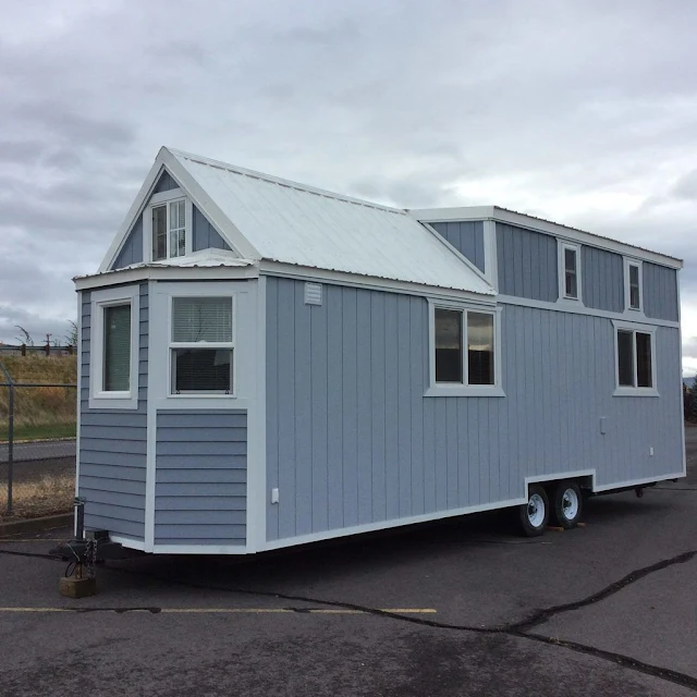 Klamath Falls Tiny House (410 Sq Ft) [ TINY HOUSE TOWN ]