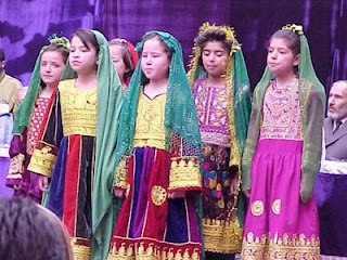 Traditional Afghan dress Images