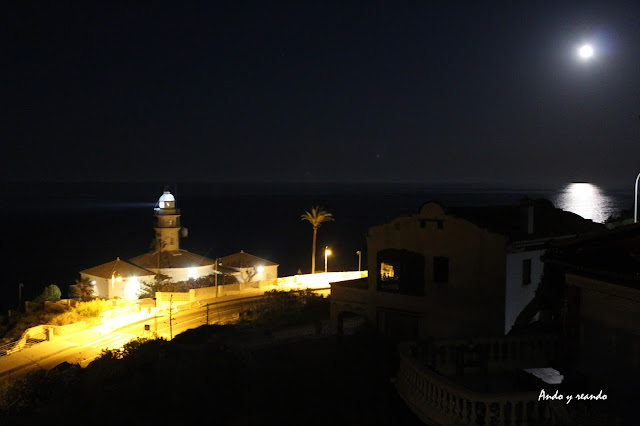 Luna llena y faro de Cullera