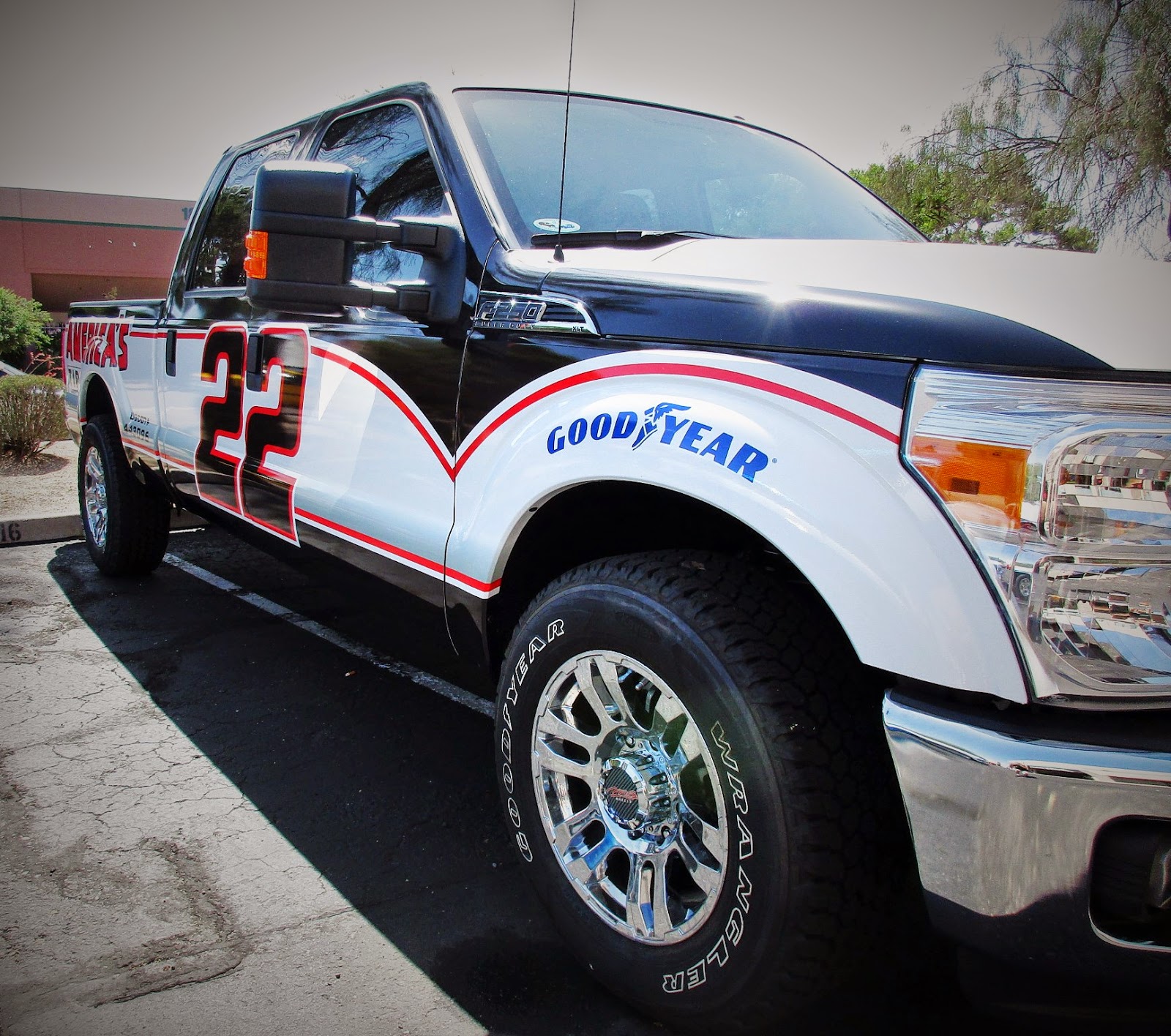 vehicle-wraps-and-screen-printing-by-fast-trac-designs-and-phx-screen