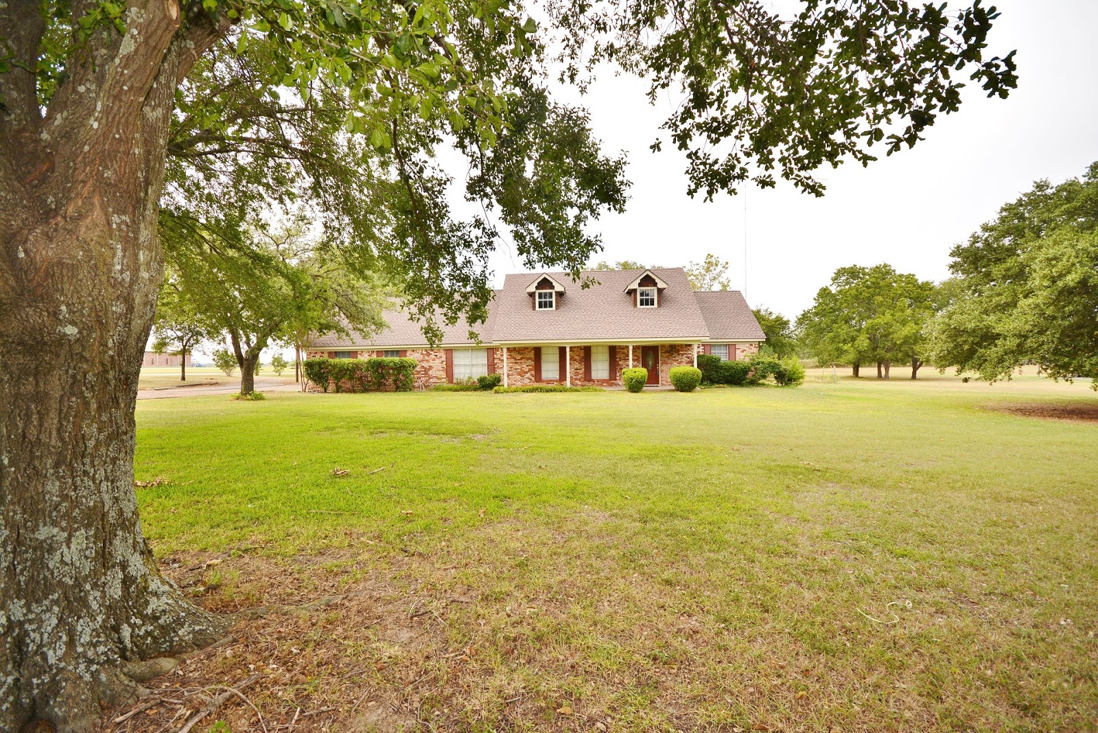 Harper Team Texas 3 of Corsicana's Best Homes on Market...PRICE REDUCED!!!